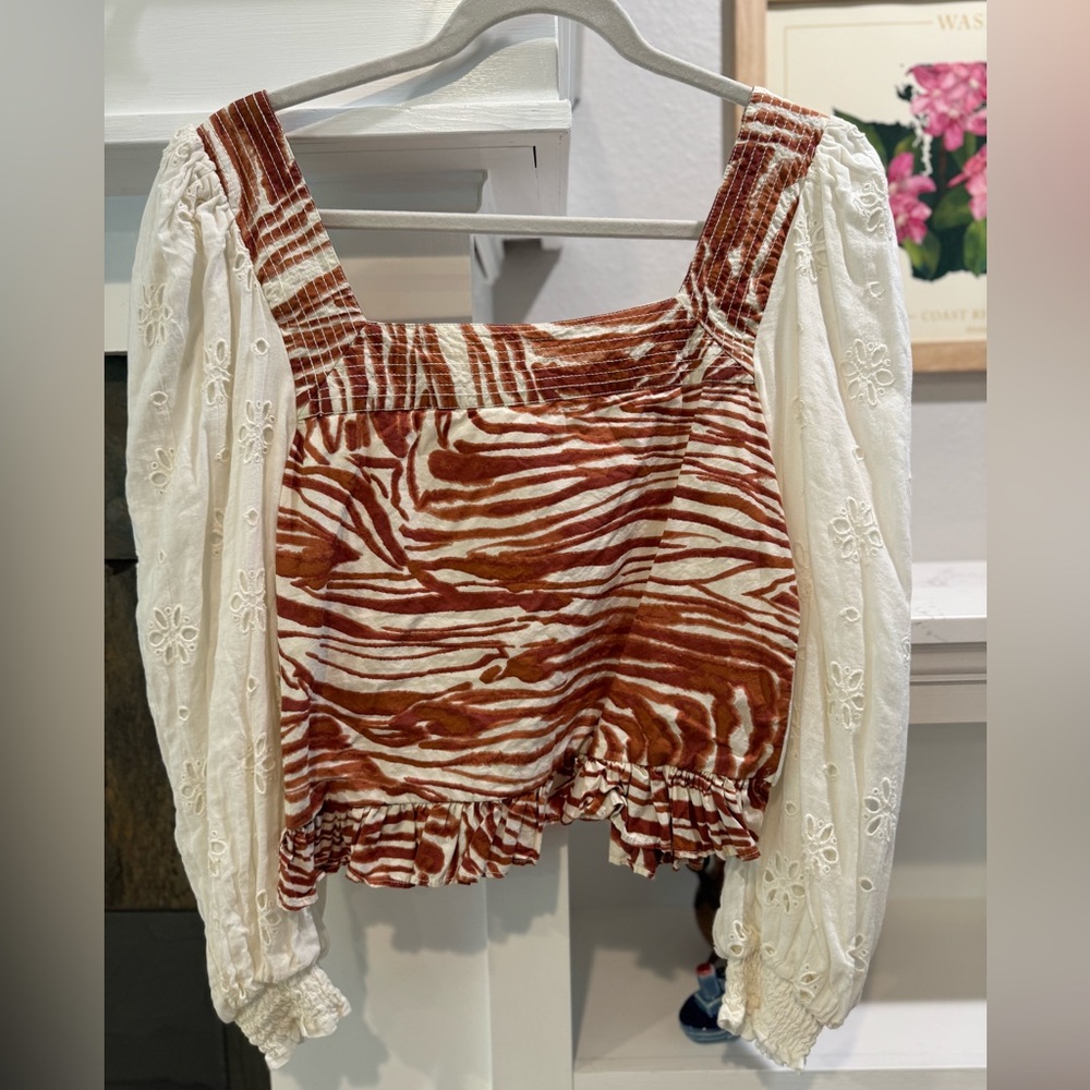 Anthropologie Blouse “Love the Label” Size Small